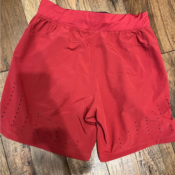 UA Speedpocket 7'' Cardinal  Shorts - Picture 2 of 10